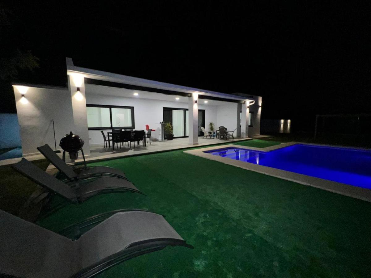 Ole Tu Andalucia Villa Sanlúcar la Mayor Dış mekan fotoğraf